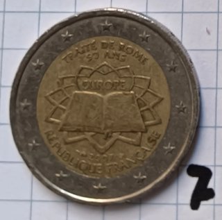 Lote 9 monedas conmemorativas francesas 2€