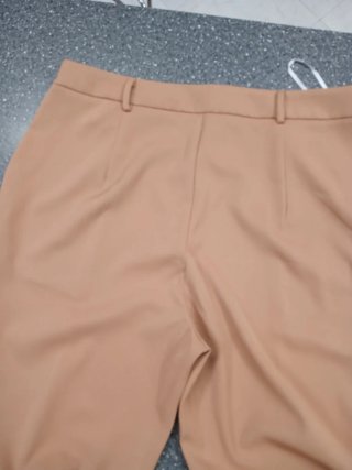 Pantalone classico donna beige