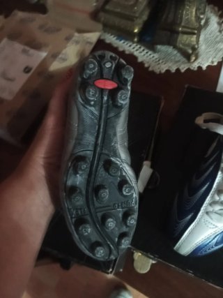 Botas Fútbol y Sala Lotto Talla 30