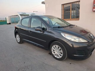 Peugeot 207 2010