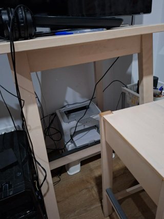 Mesa y Silla Alta Ikea Madera Clara
