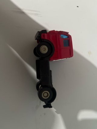 Camión de Juguete Mercedes Rojo