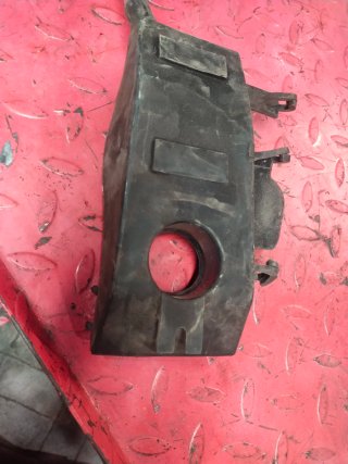 Recogedor  depósito gasolina Yamaha Xmax