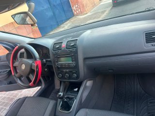 Volkswagen golf V 2004