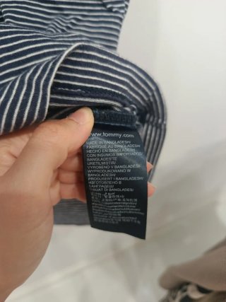 Camiseta Tommy Hilfiger Rayas Azul y Blanco
