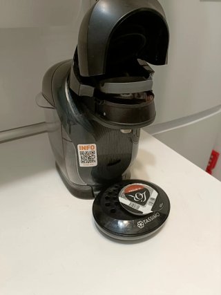 Cafetera Tassimo Bosch Negra