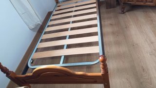Estructura cama 90cm madera y metal Con cabecero