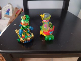 2 Juguetes Figuras Acción