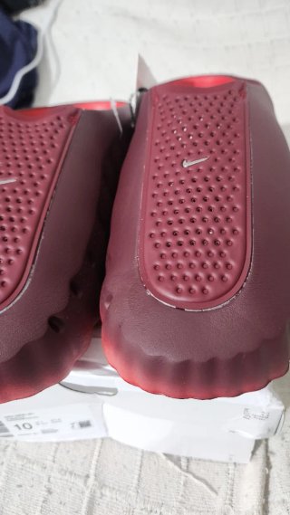 Chanclas Nike Mind 001 Rojas degradadas Talla 44