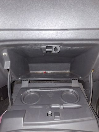 Guantera Ford Fiesta MK4