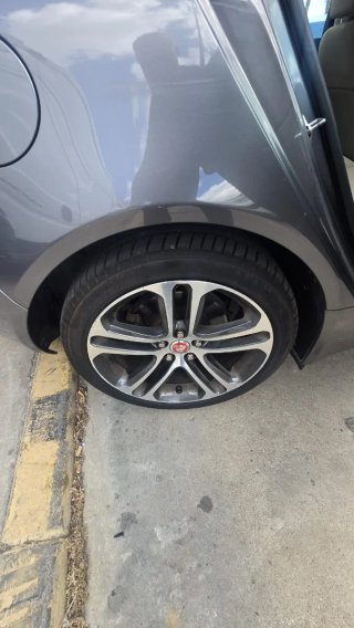 Jaguar XE 2017