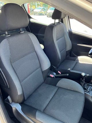 Peugeot 207 2014
