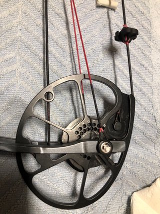 Arco compuesto,poleas . Kinetic  Mirage