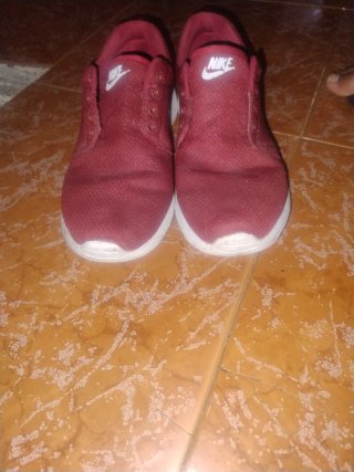 Zapatillas Nike Rojas y Blancas