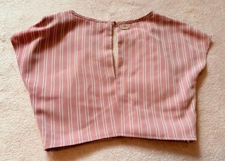 Top Guess Rayas Rosa Talla M
