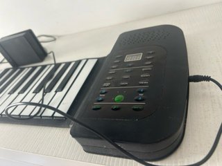 Piano 88 Teclas Enrollable + Pedal