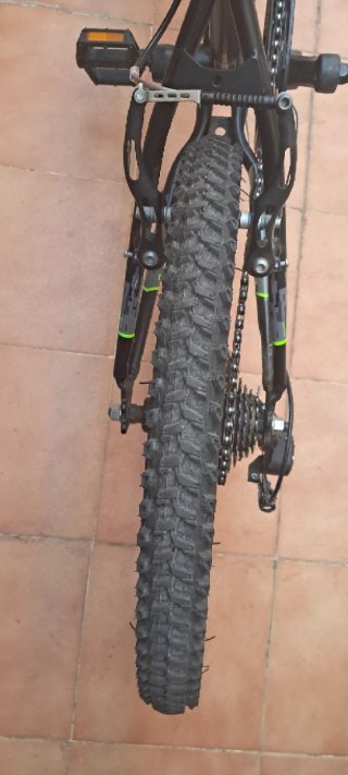 Bicicleta Rockrider ST500 (6-9 años)