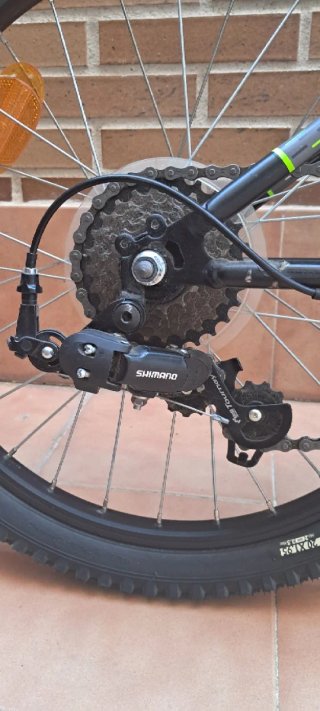 Bicicleta Rockrider ST500 (6-9 años)