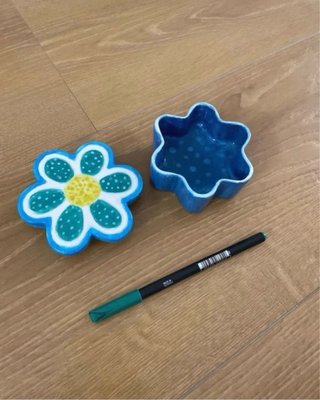 Caja joyero vintage flor azul y amarillo