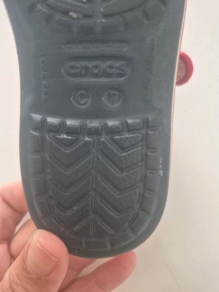 Sandalias Crocs Talla C7 (23-24)