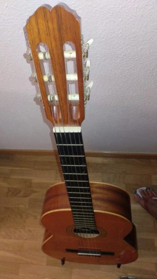 Guitarra Admira Serie Sevilla
