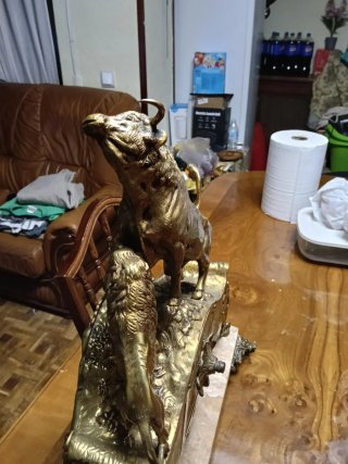 Reloj de sobremesa bronce animales