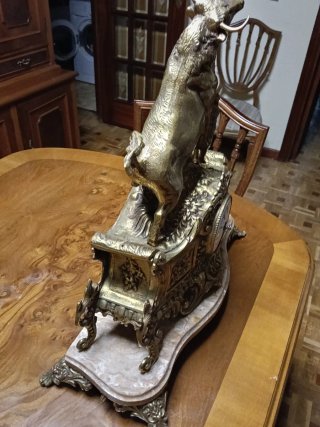 Reloj de sobremesa bronce animales