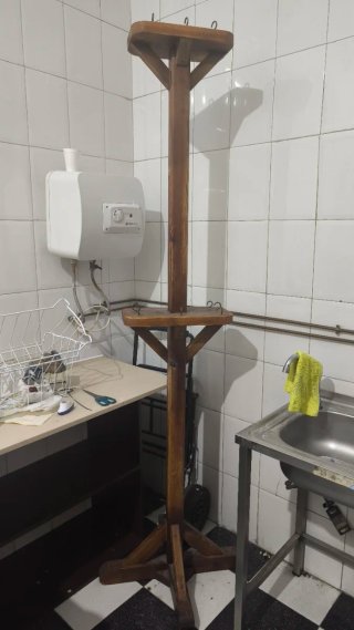 Expositor jamonero madera