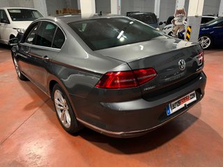 Volkswagen Passat 2016 2.0 tdi 150 CV