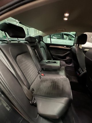 Volkswagen Passat 2016 2.0 tdi 150 CV