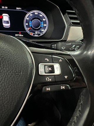 Volkswagen Passat 2016 2.0 tdi 150 CV