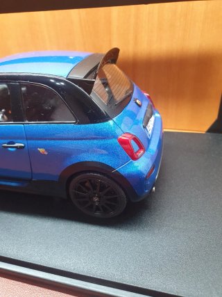 Fiat 695 Abarth Solido scala da 1/18