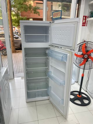 Nevera Beko Blanca