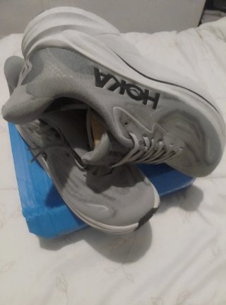 Hoka Clifton 10 Gris/Blanco