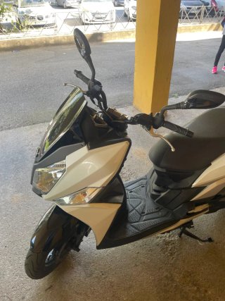 Sym Jet 14 125cc Maxiscooter Carnet B bajo consumo