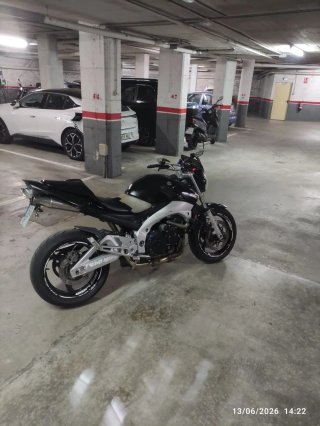 Suzuki GSR 600 A2