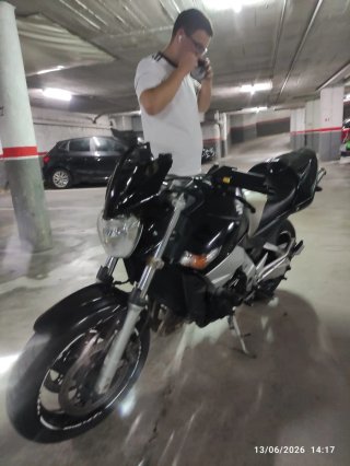 Suzuki GSR 600 A2