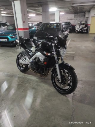 Suzuki GSR 600 A2