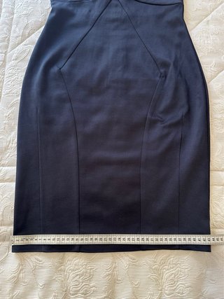 Vestido de fiesta Zara gris, muy oscuro