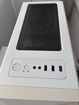 PC Gaming Ryzen 5 2600 GTX 1650 16GB RAM
