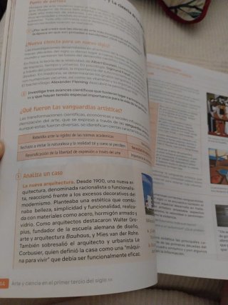 Geografía e Historia, 4 Secundaria, Comunidad d...