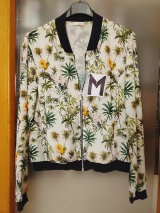 Tejanos, Cazadora bomber,  shorts, tops..Tallas 38