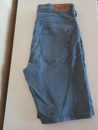 Bermudas SPRINGFIELD. Talla 38