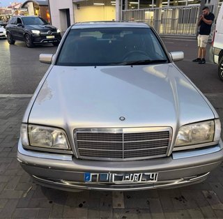 Mercedes-Benz C 250