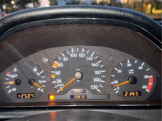 Mercedes-Benz C 250