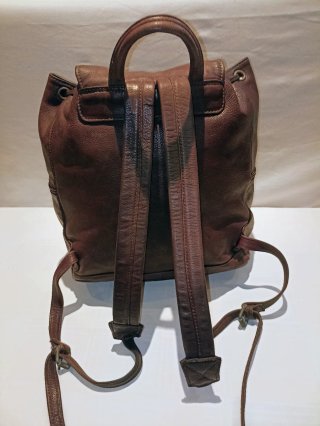 - Mochila de Cuero DYMS ORIGINAL .!!! OFERTA .!!!
