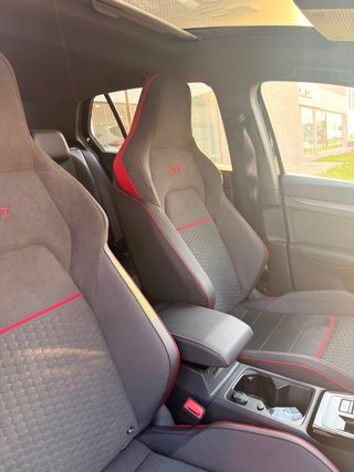 Volkswagen Golf club sport