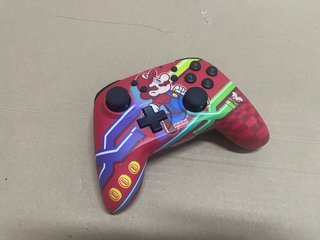 Mando Nintendo Pro Controller Mario