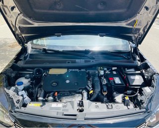Peugeot 2008, 2023, DIESEL, automatico