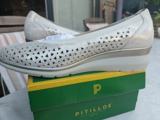 Zapatos Pitillos plateados talla 40